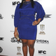 Illustration for article titled Mindy Kaling Really Likes Putting One Hand On Her Hip